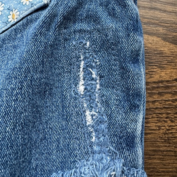 Women's Denim Cut-Off Shorts with Embellishments - Picture 4 of 4